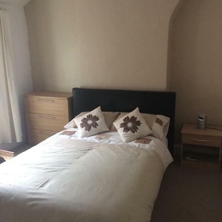 21 Thomas Street Apartment Тонтън Екстериор снимка